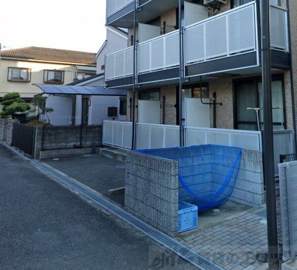 駐車場(エントランス)