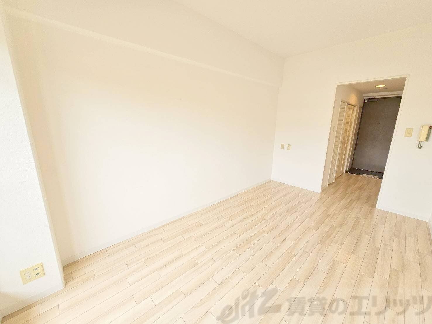 物件内観写真30　(リビング/居室)