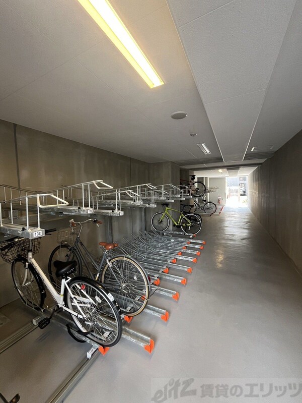 駐車場(駐輪場)