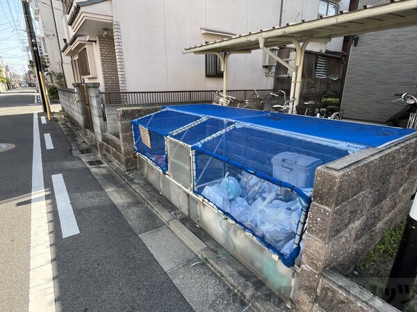 設備(庭)