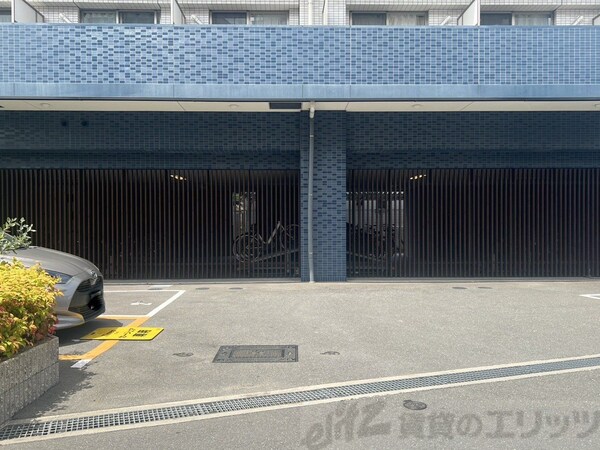 駐車場(駐車場)