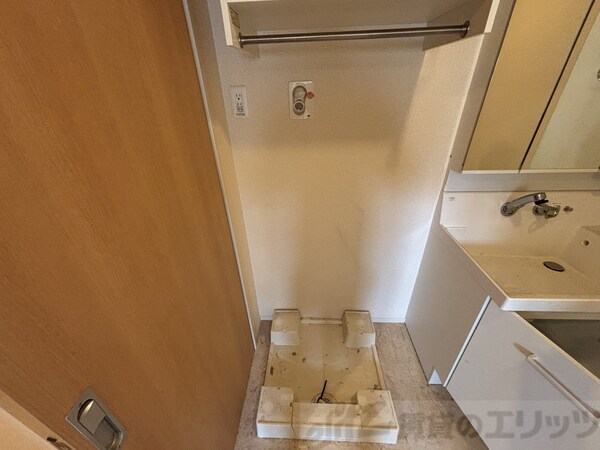 洗面(洗濯機置き場)