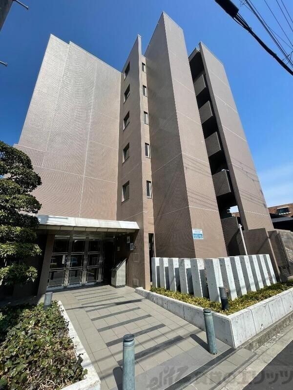 エントランス(外観)