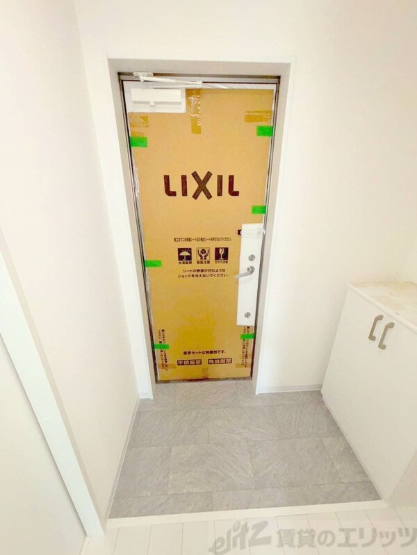 玄関(玄関)