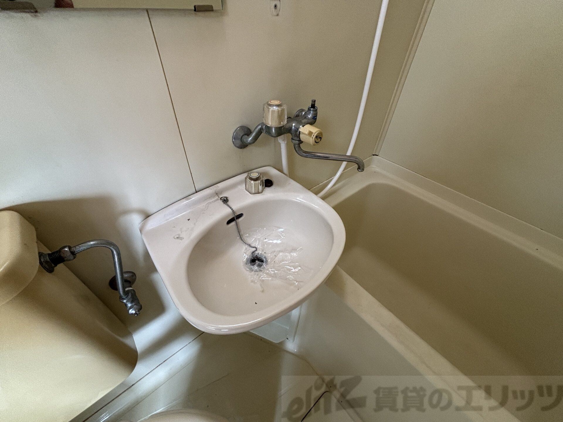 物件内観写真11　(洗面)