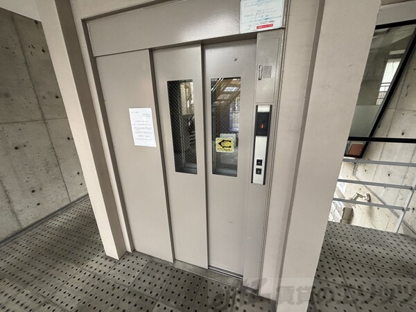 セキュリティ(エレベータ)