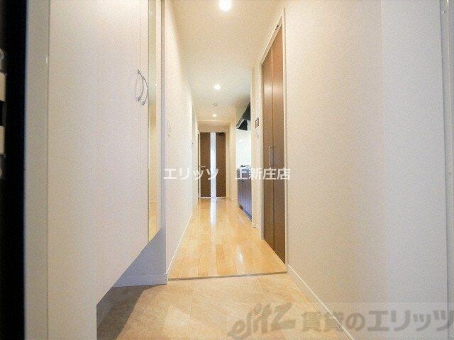 物件内観写真21　(玄関)