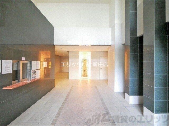 物件内観写真8　(エントランス)