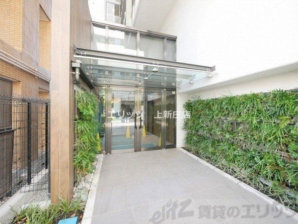 エントランス(エントランス)