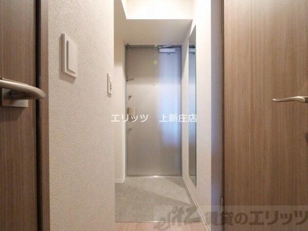 玄関(バス／シャワールーム等)