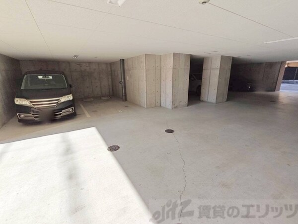 駐車場(駐車場)