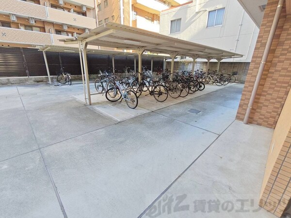 駐車場(駐車場)