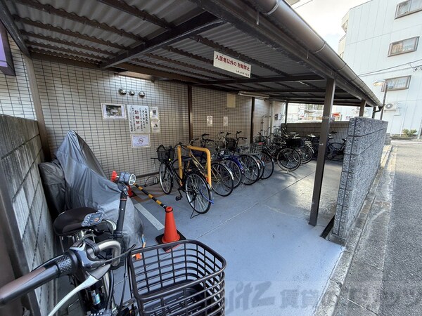 駐車場(駐車場)