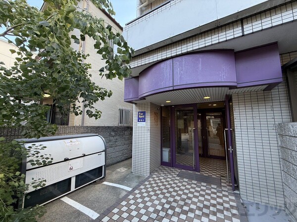 エントランス(エントランス)