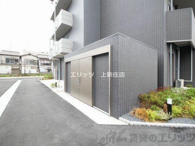 物件内観写真15　(エントランス)