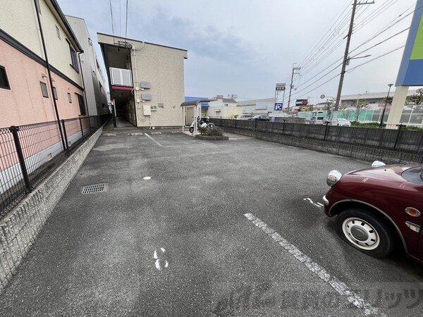 駐車場(駐車場)