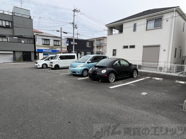 駐車場(駐車場)