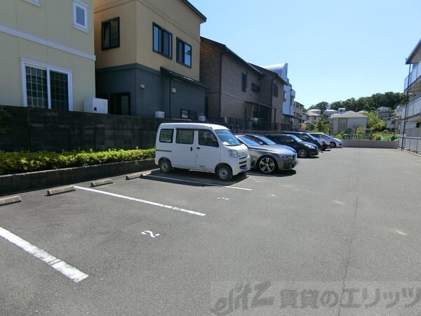 駐車場(駐車場)