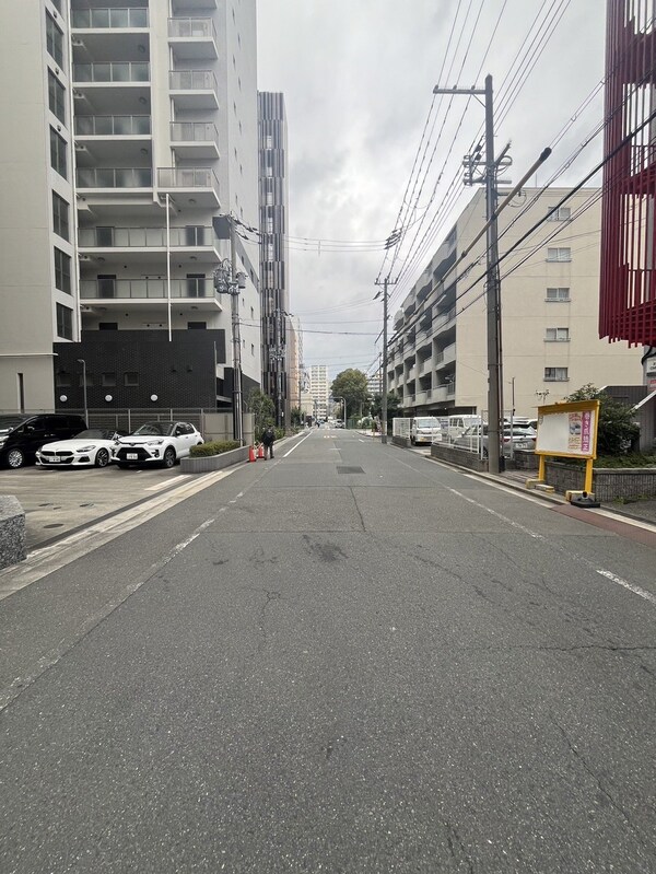 その他(前面道路)