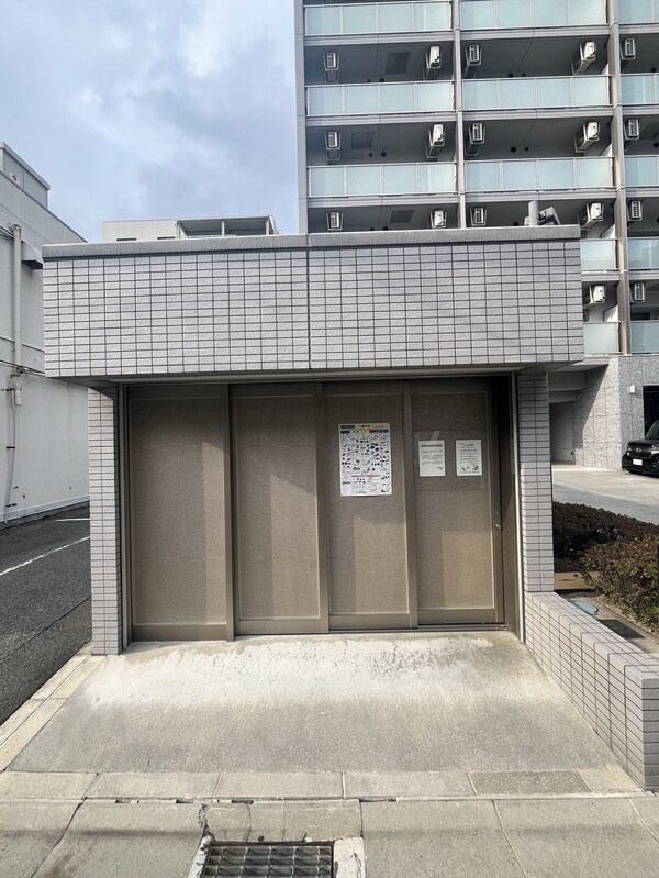 その他(ゴミ捨て場)