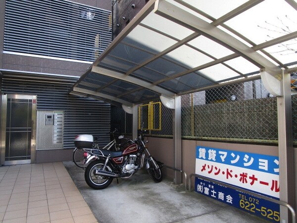 駐車場(駐車場)