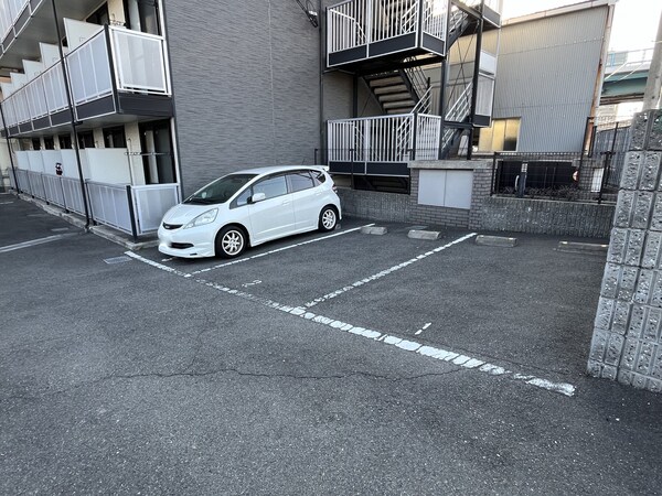駐車場(駐車場)