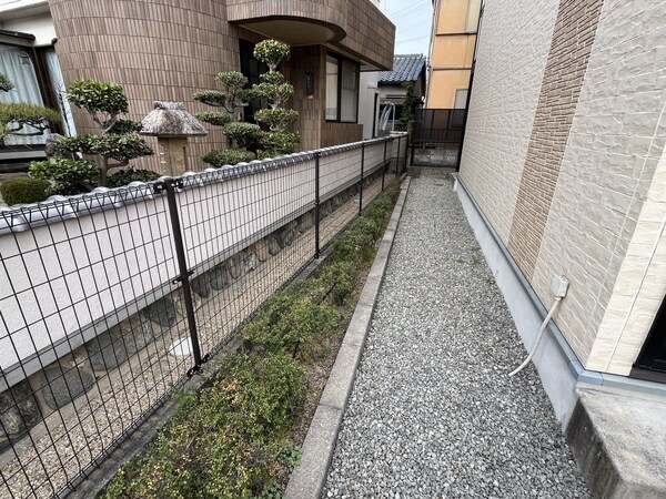 庭(庭)