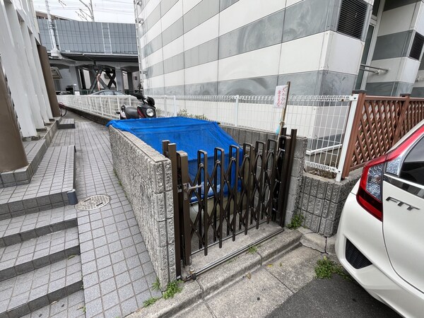 設備(庭)