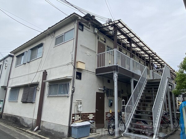 エントランス(外観)