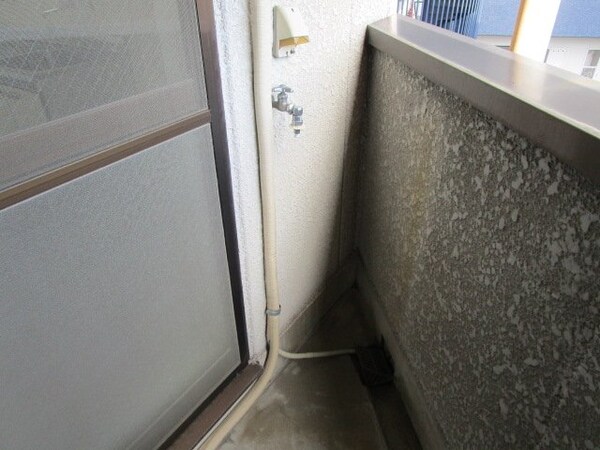 設備(室外洗濯機置き場)