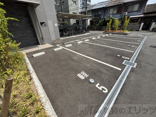 駐車場(駐車場)