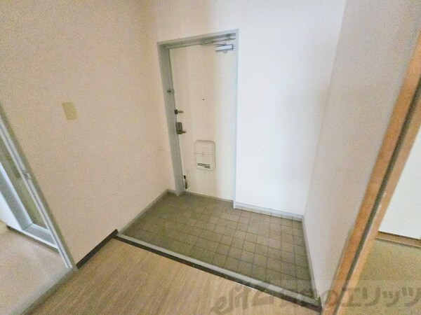玄関(バルコニー)