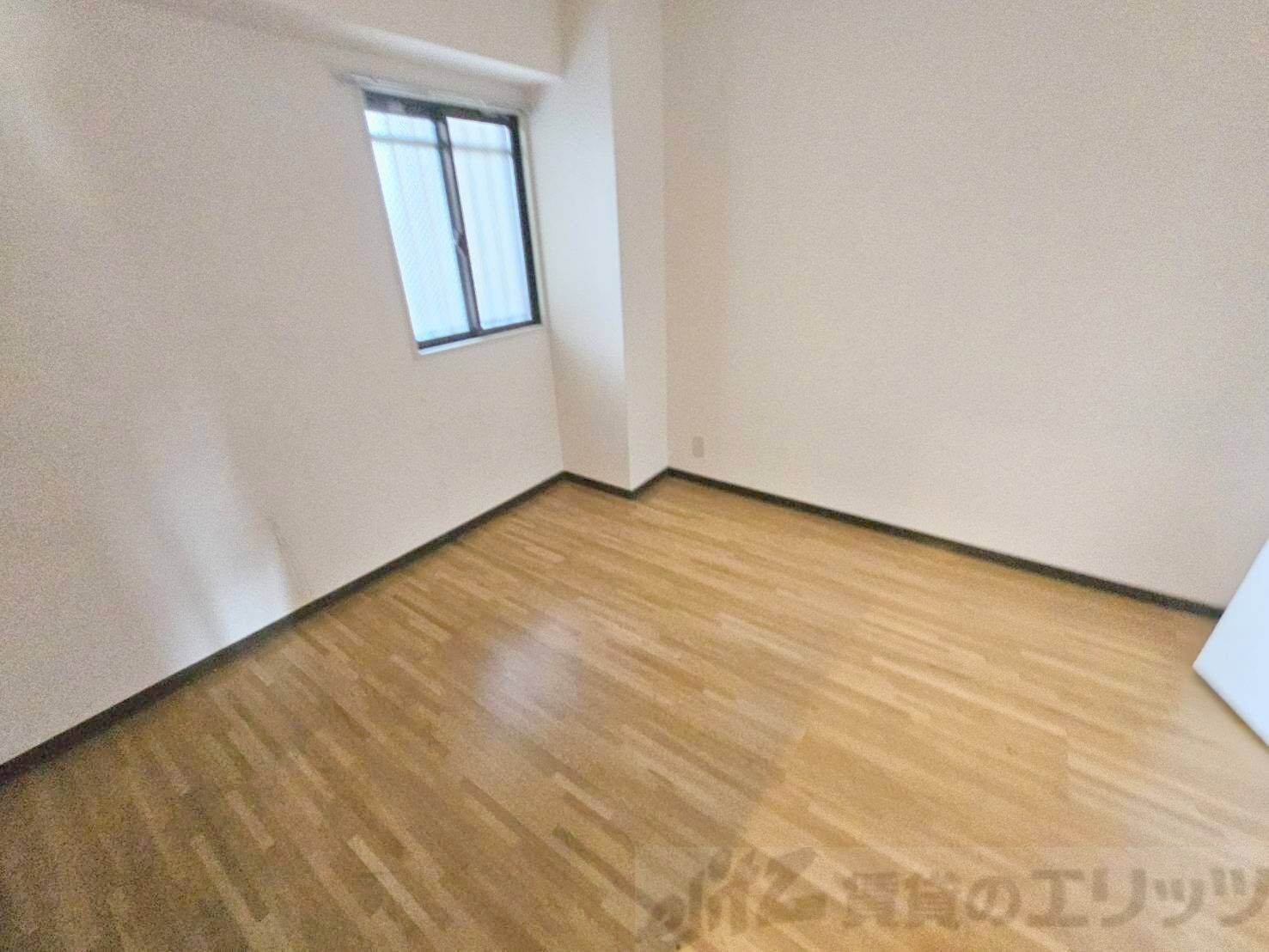 物件内観写真25　(リビング/居室)