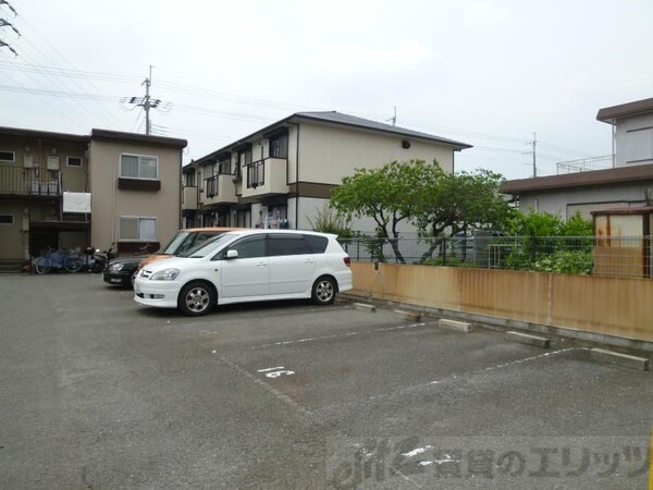 駐車場(駐車場)