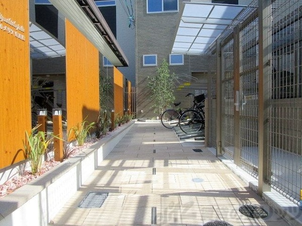 エントランス(エントランス)