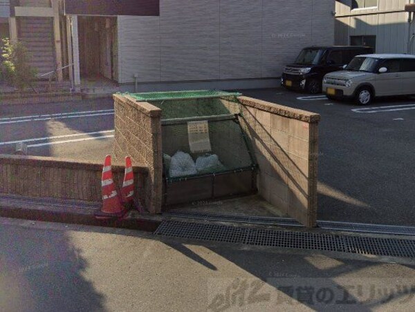 設備(駐車場)