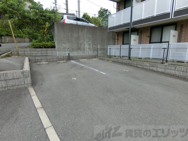 駐車場(駐車場)