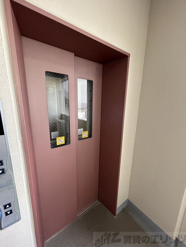 共有部分(玄関)