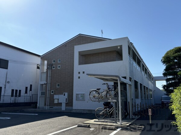 外観(駐車場)