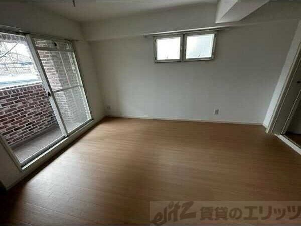 洋室(バルコニー)