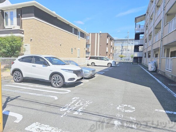 駐車場(駐車場)