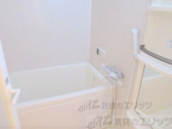 バス／シャワールーム等(風呂)