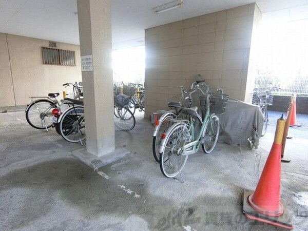 駐車場(駐車場)