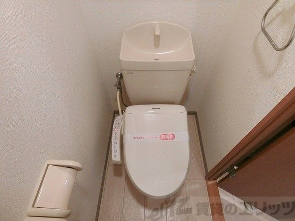 トイレ(トイレ)