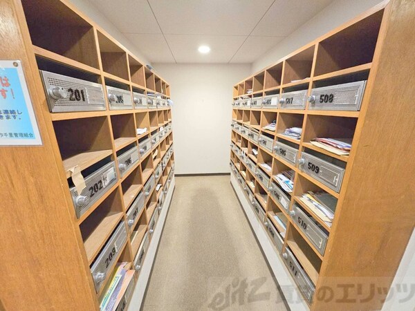 設備(エントランス)