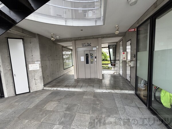 エントランス(エントランス)