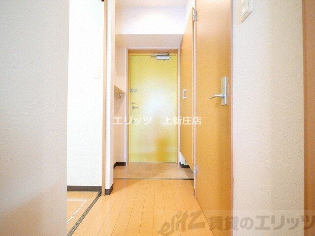 物件内観写真24　(玄関)