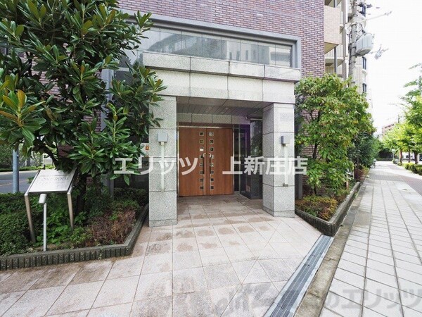 エントランス(エントランス)