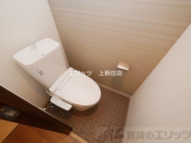 物件内観写真16　(トイレ)