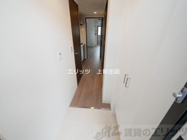 物件内観写真22　(玄関)